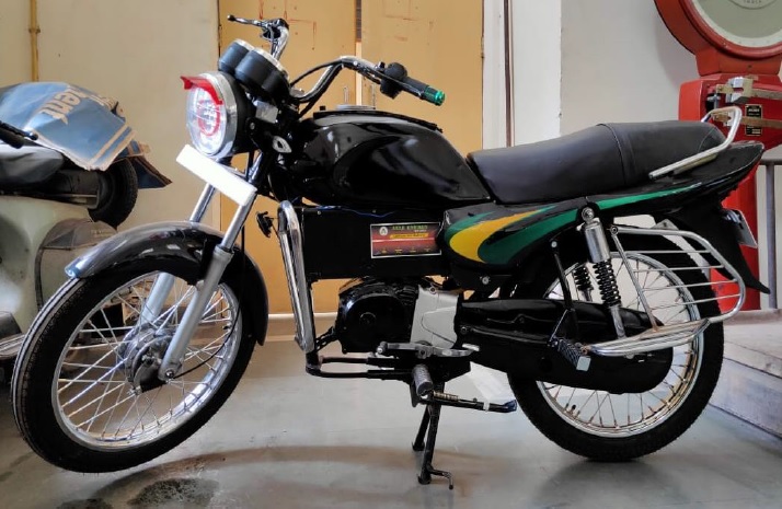 Photograph of 4 speed e-Bike
